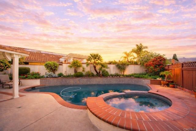 18383 Chetenham Ct, Rancho Bernardo (san Diego), CA 92128