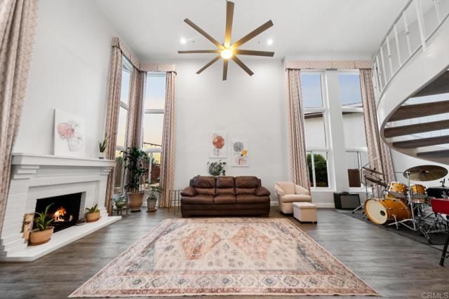 18383 Chetenham Ct, Rancho Bernardo (san Diego), CA 92128