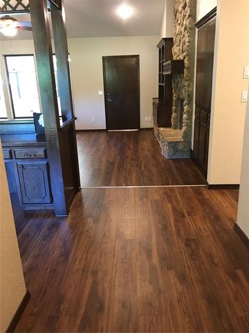 6204 Plumtree Lane, Edmond, OK 73034