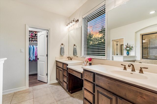 226 Galloway LN, Austin, TX 78737