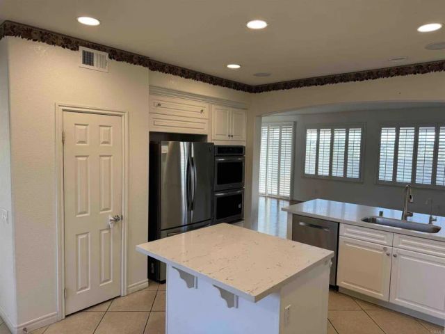 760 N Fox Run Place, Chula Vista, CA 91914