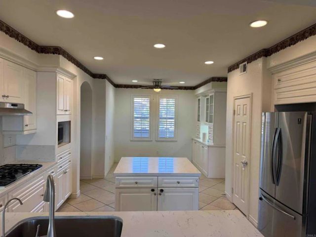 760 N Fox Run Place, Chula Vista, CA 91914