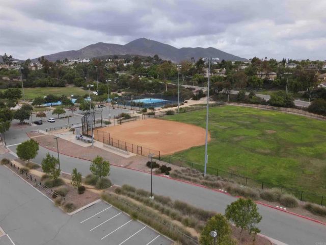 760 N Fox Run Place, Chula Vista, CA 91914