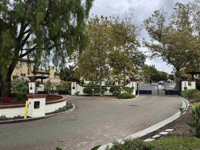 760 N Fox Run Place, Chula Vista, CA 91914