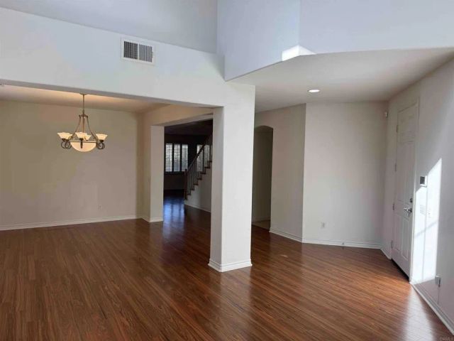 760 N Fox Run Place, Chula Vista, CA 91914