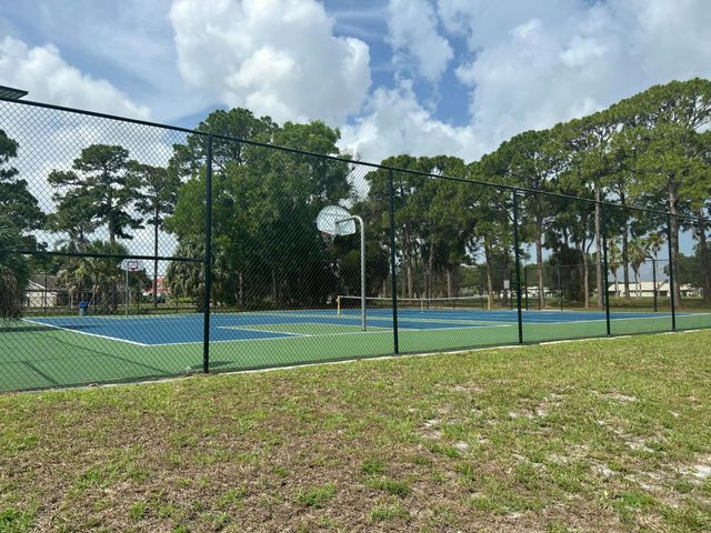 410 SW Eastport Circle, Port St. Lucie, Port St Lucie, FL 34953