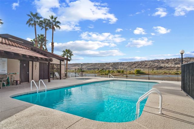 201 Riverfront Drive 24, Bullhead City, AZ 86442
