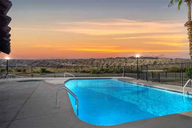 201 Riverfront Drive 24, Bullhead City, AZ 86442