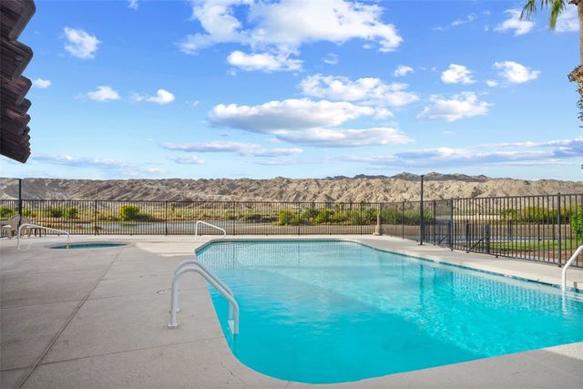201 Riverfront Drive 24, Bullhead City, AZ 86442