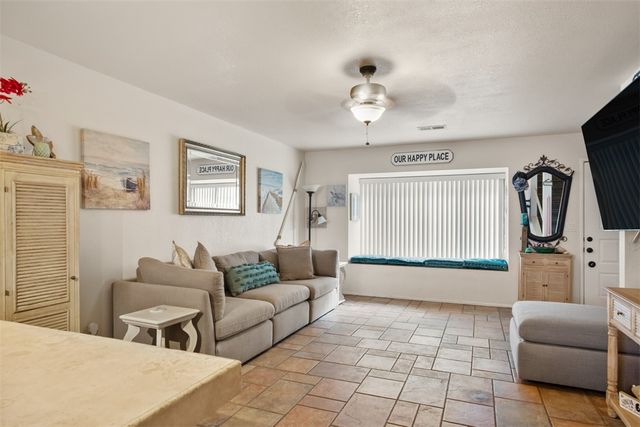 201 Riverfront Drive 24, Bullhead City, AZ 86442