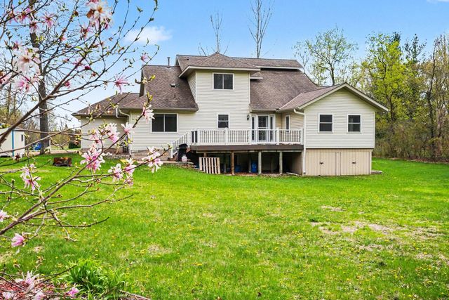 6758 401st Street, North Branch, MN 55056