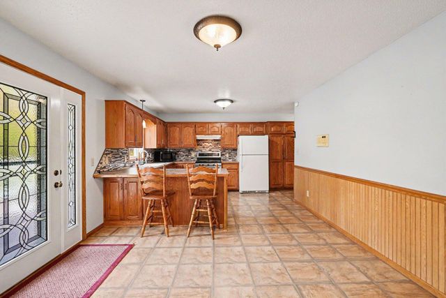 6758 401st Street, North Branch, MN 55056