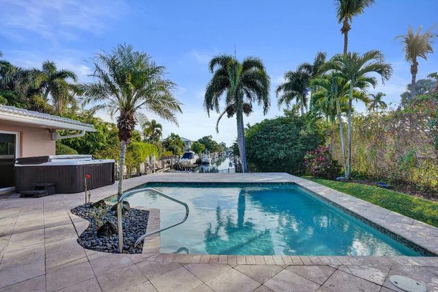 7050 NE 7th Avenue, Boca Raton, FL 33487