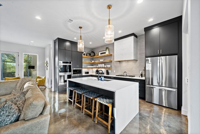 154 Russey Rd, Hot Springs, AR 71913