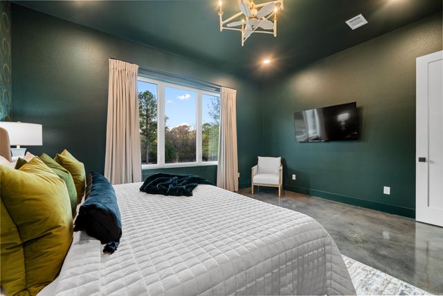 154 Russey Rd, Hot Springs, AR 71913