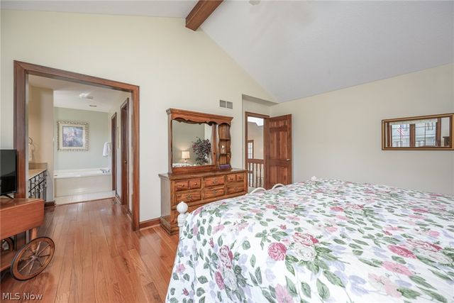 3470 Hunters Crossing, Stow, OH 44224
