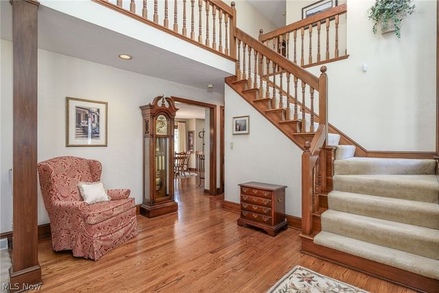 3470 Hunters Crossing, Stow, OH 44224