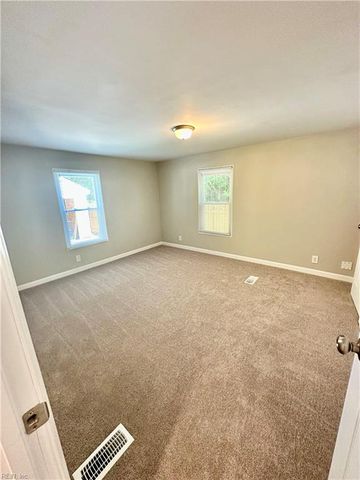 1224 Old Clubhouse RD, Virginia Beach, VA 23453