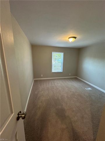 1224 Old Clubhouse RD, Virginia Beach, VA 23453