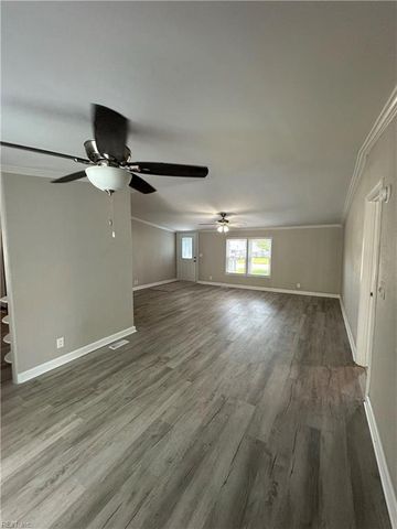 1224 Old Clubhouse RD, Virginia Beach, VA 23453
