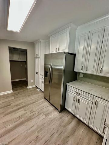 1224 Old Clubhouse RD, Virginia Beach, VA 23453