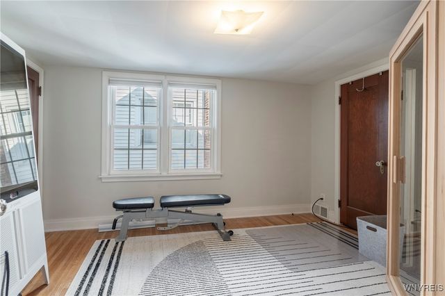 32 Coburg Street, Buffalo, NY 14216