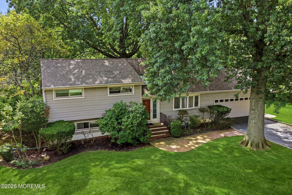 40 Arlene Drive, West Long Branch, NJ 07764