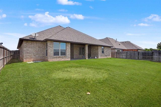 4017 NE Realtree, Lawton, OK 73507