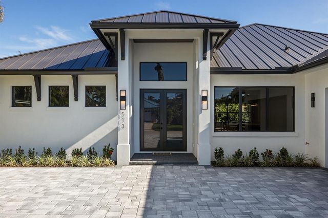 513 SW South Carolina Drive, Stuart, FL 34994