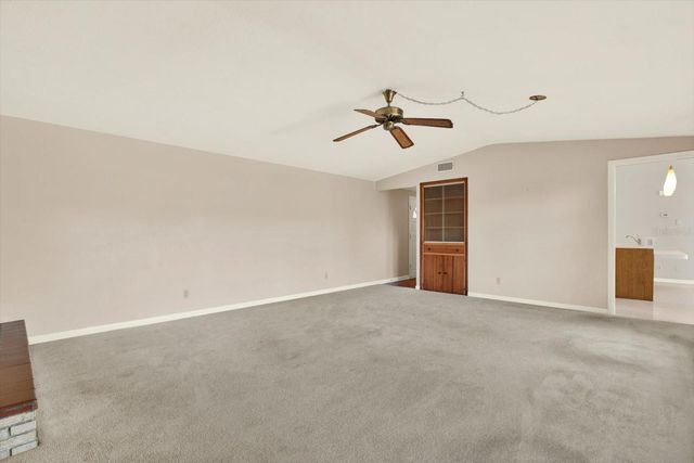 121 SIOBHAN AVENUE, Tampa, FL 33613