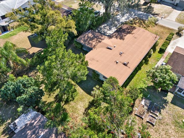 121 SIOBHAN AVENUE, Tampa, FL 33613