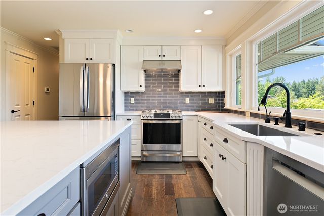 10841 Evergreen Terrace SW, Lakewood, WA 98498