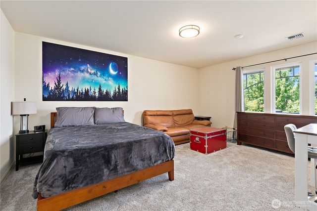 10841 Evergreen Terrace SW, Lakewood, WA 98498