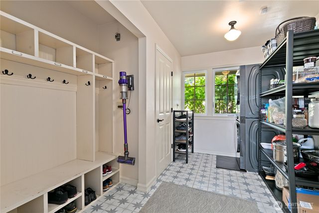 10841 Evergreen Terrace SW, Lakewood, WA 98498