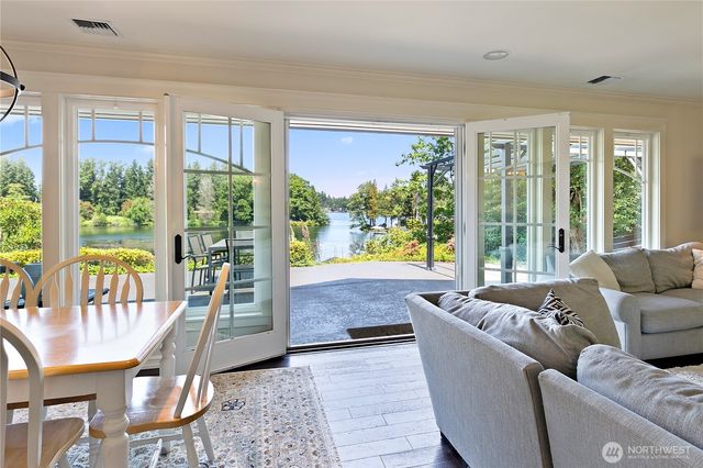 10841 Evergreen Terrace SW, Lakewood, WA 98498