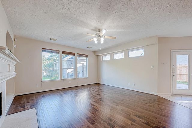 5707 Brennan Ridge Lane, Katy, TX 77450