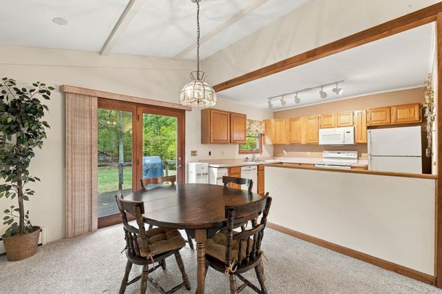 290 Middleton Rd, Boxford, MA 01921