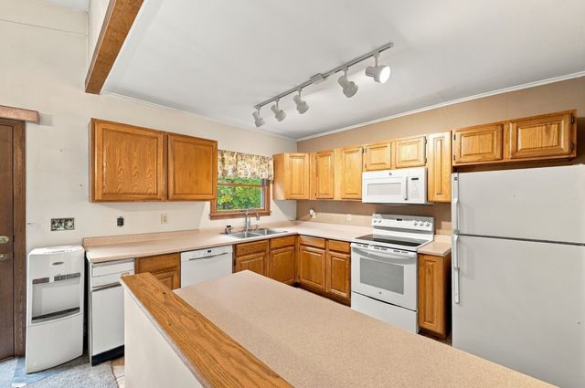 290 Middleton Rd, Boxford, MA 01921