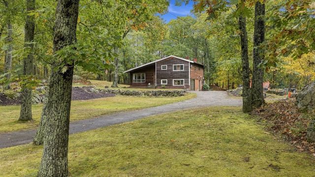 290 Middleton Rd, Boxford, MA 01921