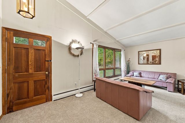 290 Middleton Rd, Boxford, MA 01921