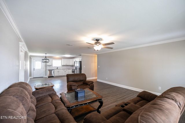 212 Horton Lane, Maryville, TN 37803