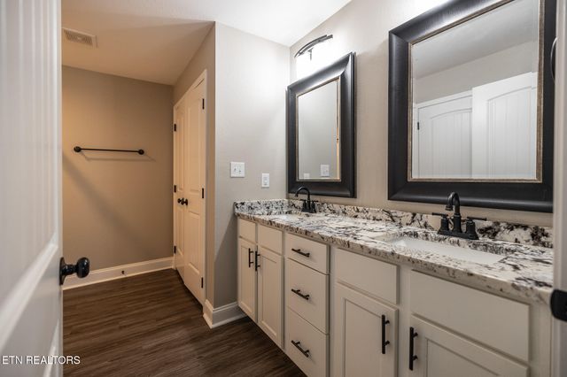 212 Horton Lane, Maryville, TN 37803