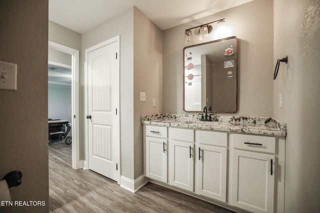 212 Horton Lane, Maryville, TN 37803