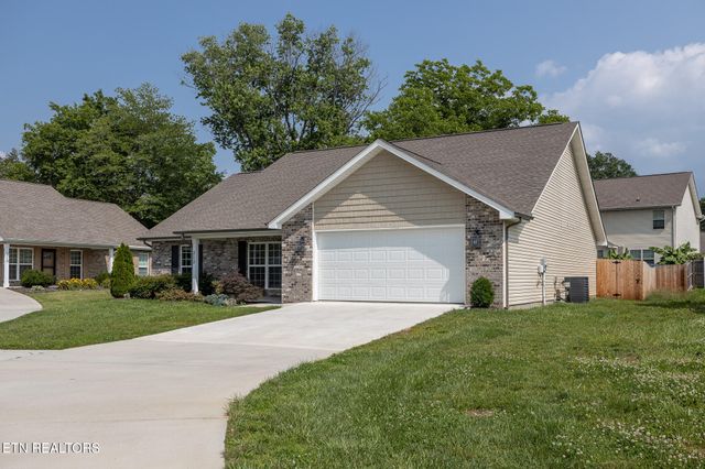 212 Horton Lane, Maryville, TN 37803
