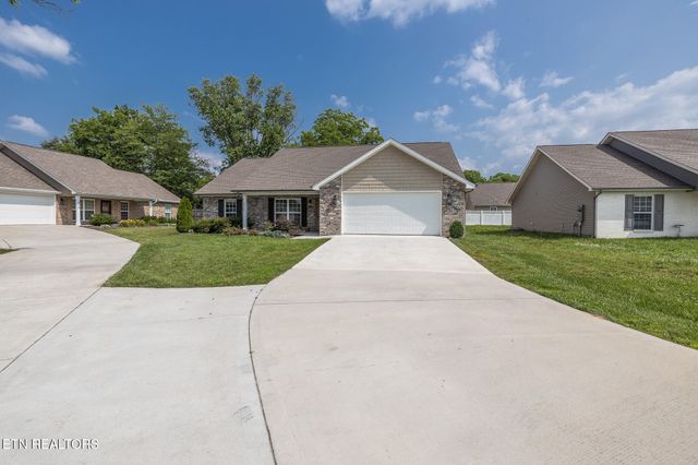 212 Horton Lane, Maryville, TN 37803