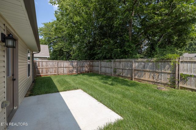 212 Horton Lane, Maryville, TN 37803