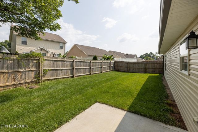 212 Horton Lane, Maryville, TN 37803