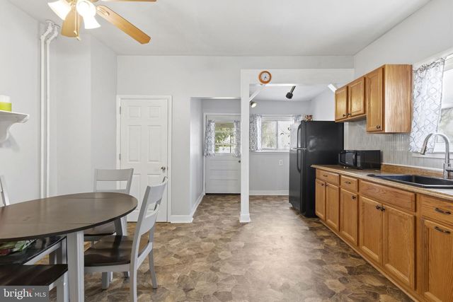 6421 CEDONIA AVE, Baltimore, MD 21206