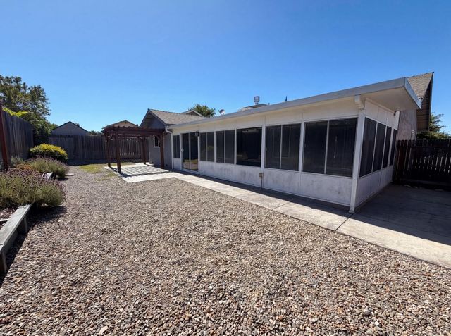 3740 Blackfoot Way, Antelope, CA 95843