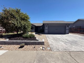 3740 Blackfoot Way, Antelope, CA 95843